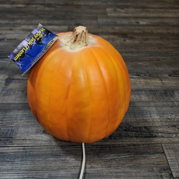 New Hallow Scream light up spooky Jack-O-Lantern foam vintage Halloween decor - Picture 3 of 8